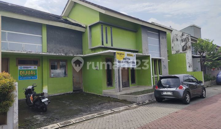 Rumah Nyaman Lingkungan Perumahan di Solo Baru 2