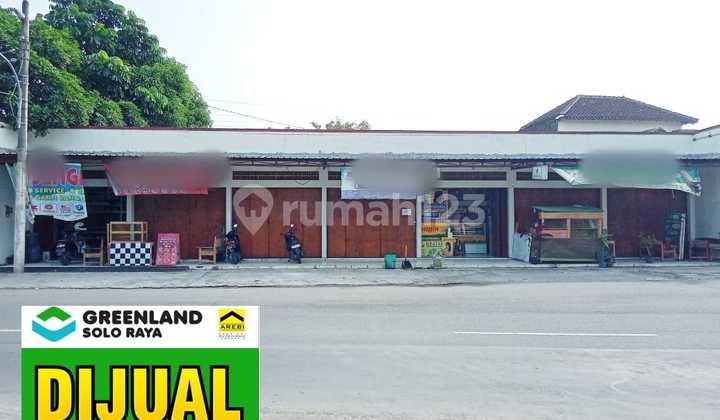 Active Business Shop-House Near Cengklik Reservoir Tourism in Boyolali Solo Active Business Shop-House Near Cengklik Reservoir Tourism in Boyolali Solo