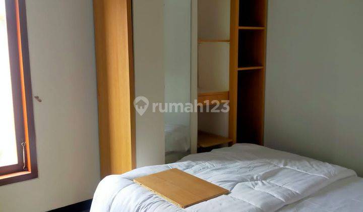 Rumah Furnished 2 Lantai Dekat Slamed Riyadi Solo  2