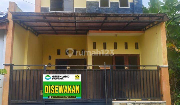 Rumah Murah Dan Bagus 2 Lantai Di Jajar Laweyan Solo 1