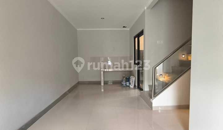 Rumah Furnish Di Magenta Summarecon Bekasi 2