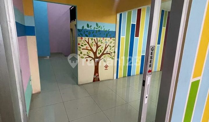 Ruko 3 Lantai Disewakan di Emerald Summarecon Bekasi 5