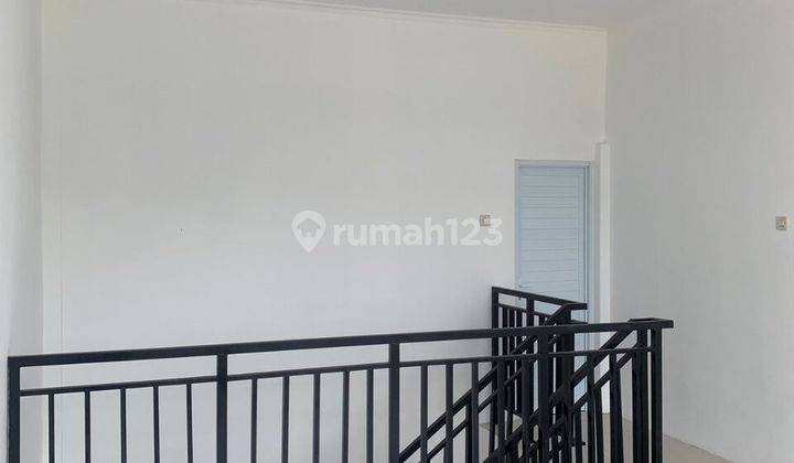 Gudang Non Office di Multi Bizpark Bekasi 6