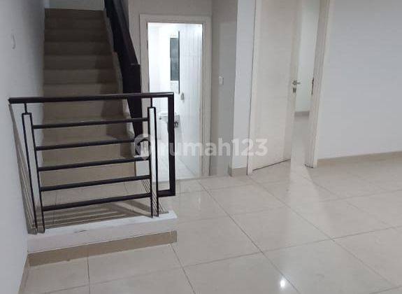 Disewakan Rumah Premium di Lotus Summarecon Bekasi  1