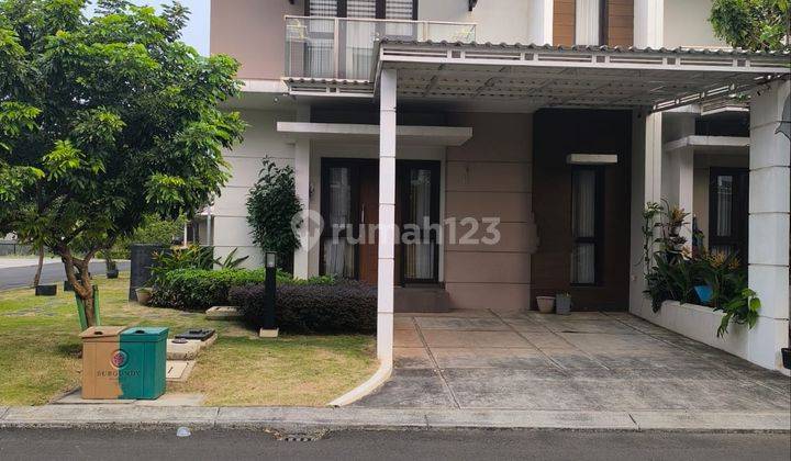 Dijual Cepat Rumah Hook di Burgundy Summarecon Bekasi 1