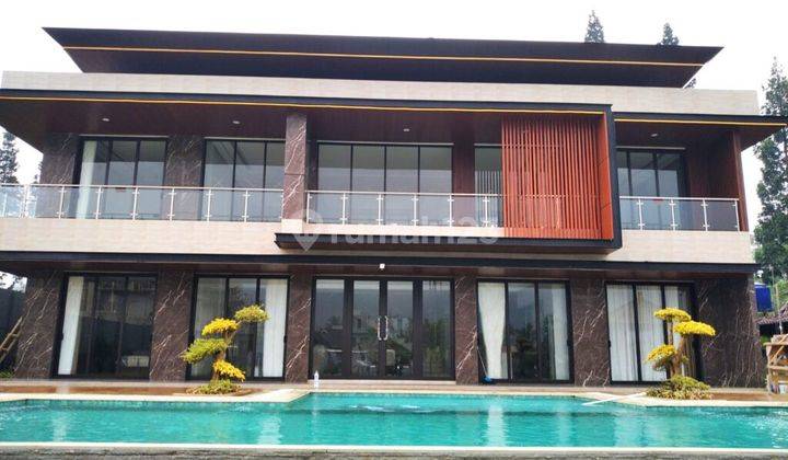 Dijual Villa bagus full furnish kolam renang di Cisarua Bogor 1