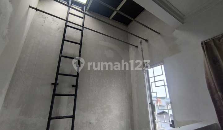 Rumah Dalam Cluster Spring Ville Jalan Baru Bekasi Timur 2