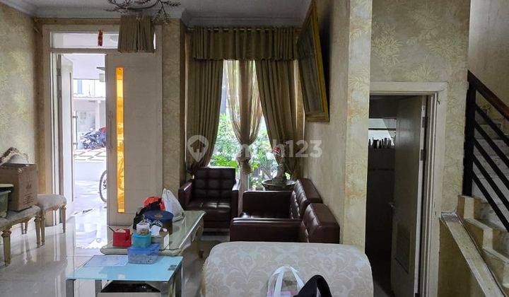 Dijual Rumah 2 Lantai di Cluster Maple Summarecon Bekasi 2