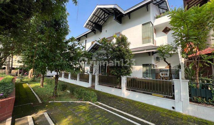 Rumah Mewah di Taman Berdikari Sentosa Rawamangun Jakarta 2