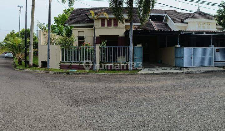 Dijual Rumah di Cluster Aralia Harapan Indah Bekasi  2