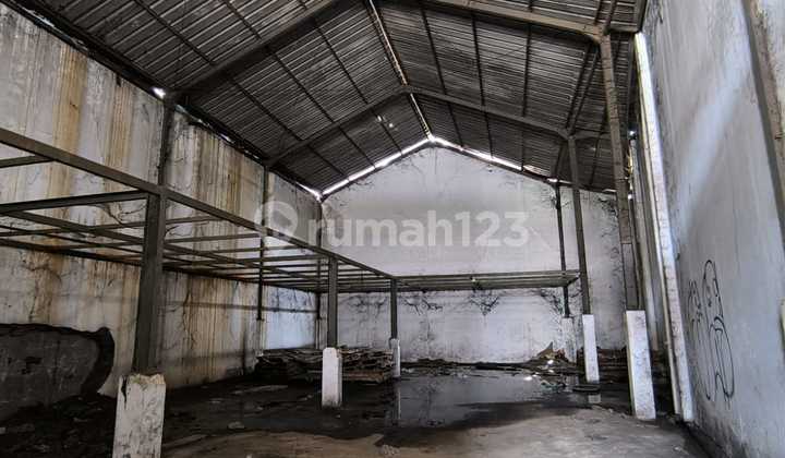 Urgent Sale: Warehouse in Kalimalang, Bekasi