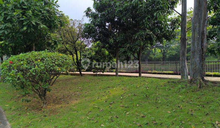 Disewakan Rumah Luas Premium Dekat Danau Di Lotus Summarecon Bekasi 2