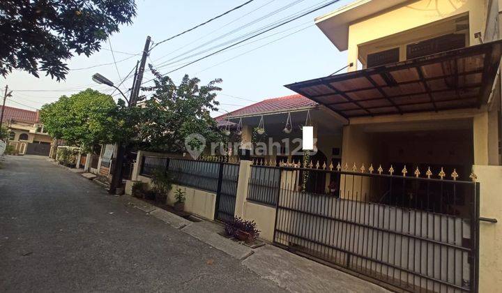 Dijual Rumah Cantik Siap Huni di Dekat Galaxy Bekasi Selatan 2