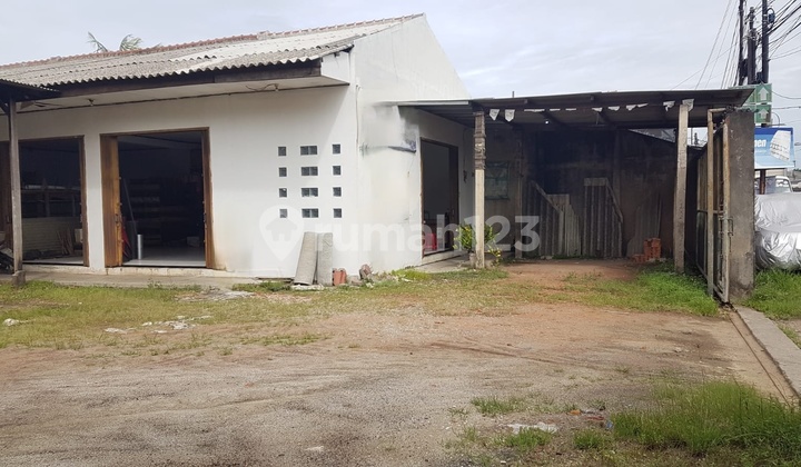 Land Plot by Main Road with Bonus Building for Business at Ujung Harapan, Kaliabang Tengah, Bekasi Land Plot by Main Road with Bonus Building for Business at Ujung Harapan, Kaliabang Tengah, Bekasi