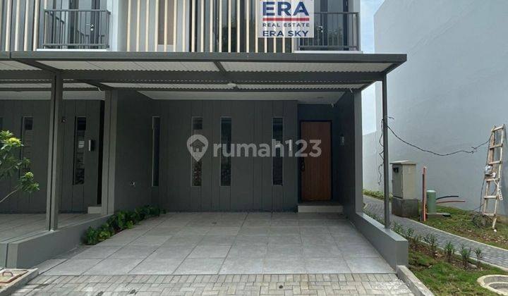 Rumah Baru Smarthome Hook 3 Lantai di Zliving Grand Wisata Bekasi 1