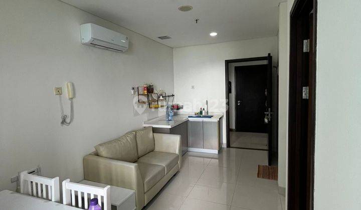 Apartement baru Furnished Luas 45m2 dengan 1 kamar tidur di Apartemen Brooklyn Alam sutera Tangerang 2