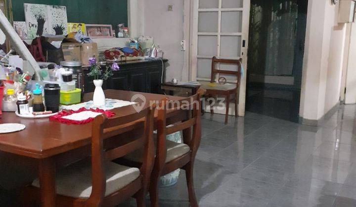 Rumah Bagus terawat luas tanah 144m² Taman Alfa indah, jakarta barat  2