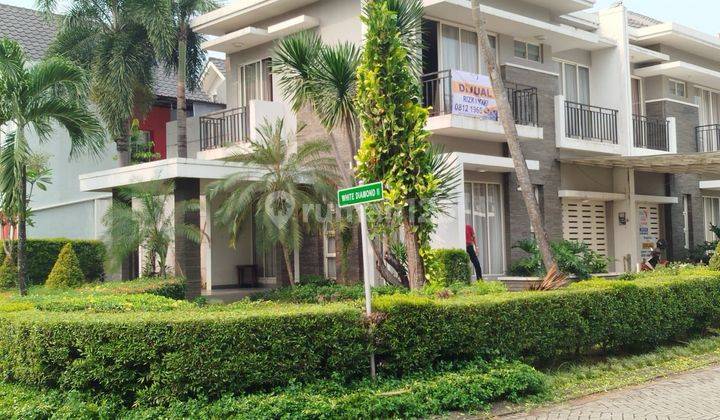 Dijual Rumah beserta dengan interiornya di Perumahan Residence One BSD Tangerang  2