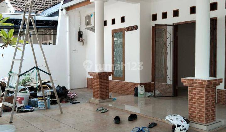 Dijual Rumah 1 Lantai Semi Furnish Luas Dan Bersih Di Villa Melati Mas Serpong Tangerang Selatan  2