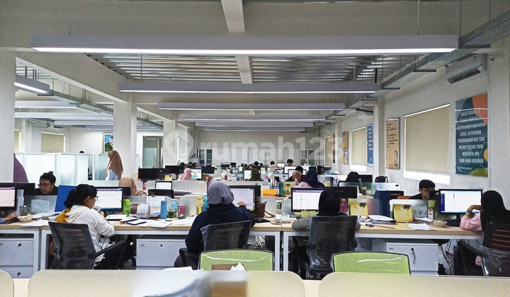 Dijual Cepat Bu Ruang Usaha, Kantor, Tempat Usaha Sangat Cocok Buat Perusahaan Fnb Besar Luas 750m2 Lokasi Di Meruya Jakarta Barat Hub Thanty 0811108xxxx