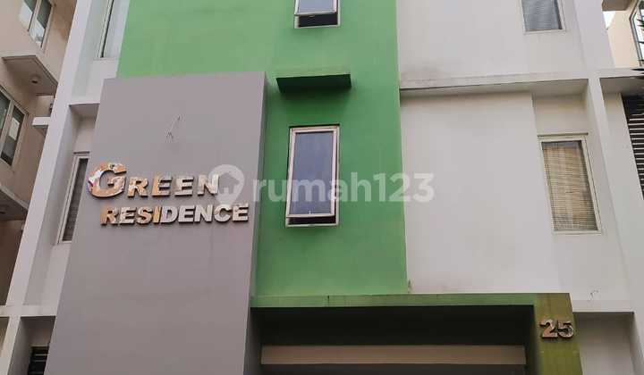 Dijual Kost Kosan di Area Lippo Karawaci Tangerang Lokasi Strategis Ada 24 Kamar Empat Lantai Hub Thanty 0811108xxxx