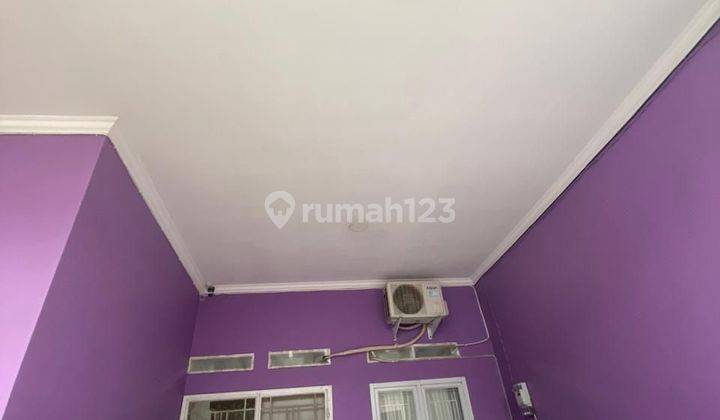 Jual Cepat Turun Harga Rumah Semi Furnish 1½ Lantai Poris Indah  2