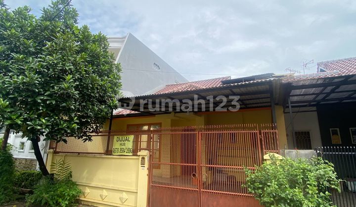 Dijual Sangat Cepat Rumah di Duta Garden Tangerang Blok A dengan Uk 8X17 Hadap Selatan Hub Thanty 0811108xxxx Dijual Sangat Cepat Rumah di Duta Garden Tangerang Blok A dengan Uk 8X17 Hadap Selatan Hub Thanty 0811108xxxx