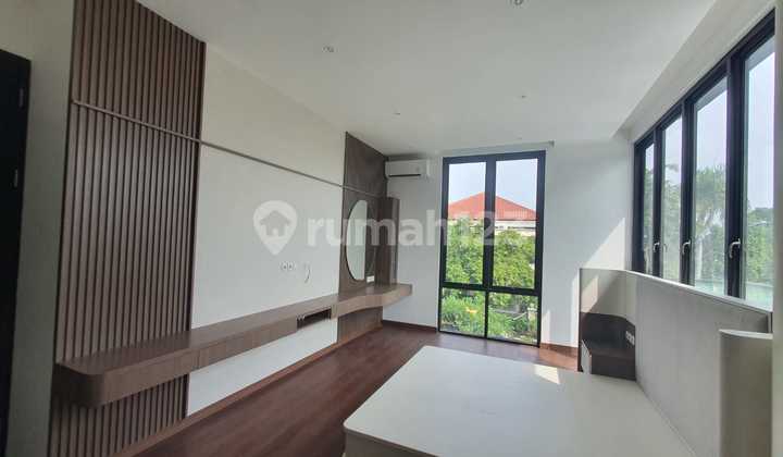 Jual Rumah Brand New, Mewah Di Meruya, Jakarta Barat Hubungi Thanty-0811108xxxx Jual Rumah Brand New, Mewah Di Meruya, Jakarta Barat Hubungi Thanty-0811108xxxx