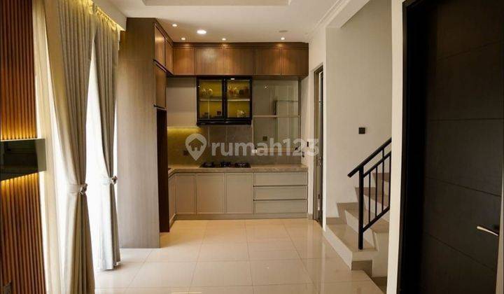 Rumah Hoek Full Furnished Smart Home Di Cluster Riverside Pik 2  1