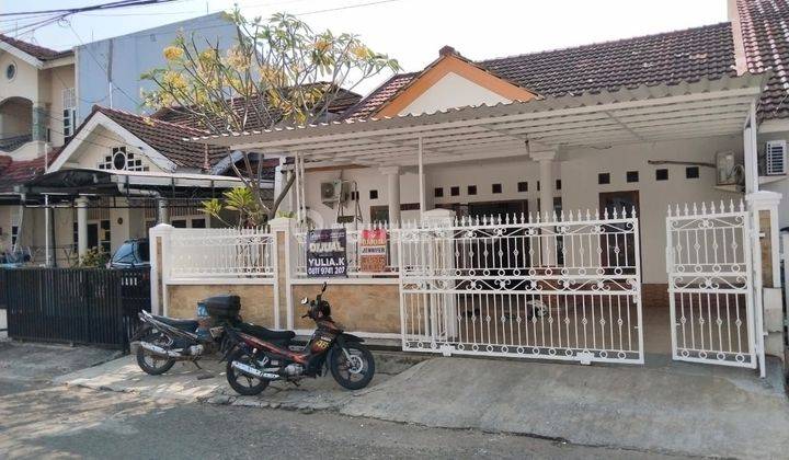 Dijual Rumah 1 Lantai Semi Furnish Luas Dan Bersih Di Villa Melati Mas Serpong Tangerang Selatan  1