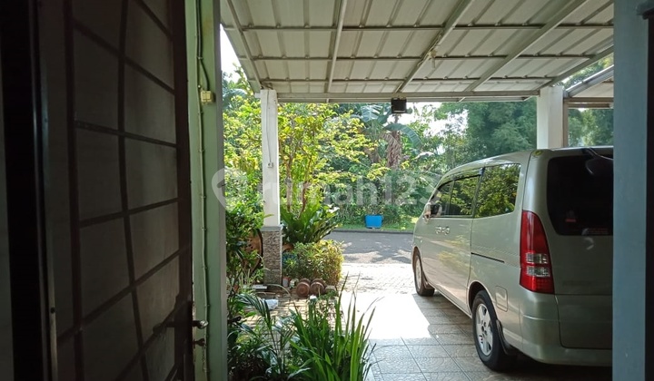 Ready-to-Occupy House, Negotiable Price Until Deal in Legenda Wisata Cibubur 2