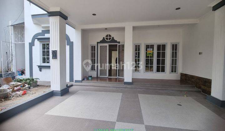 Rumah Baru Renovasi Depan Taman Harga Bagus Kota Wisata Cibubur 2