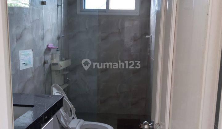 Rumah Disewakan Nyaman Terawat Dan Strategis di Legenda Wisata 4