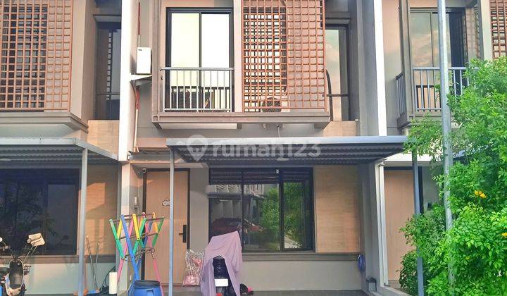 Rumah dengan luas tanah 60 , full furnished , siap huni , cocok untuk pasangan muda siap huni di Legenda Wisata Cibubur 1