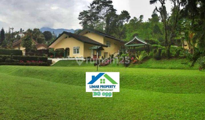 Villa Dengan View Gunung Luas dan Nyaman di Cisarua, Bogor 1