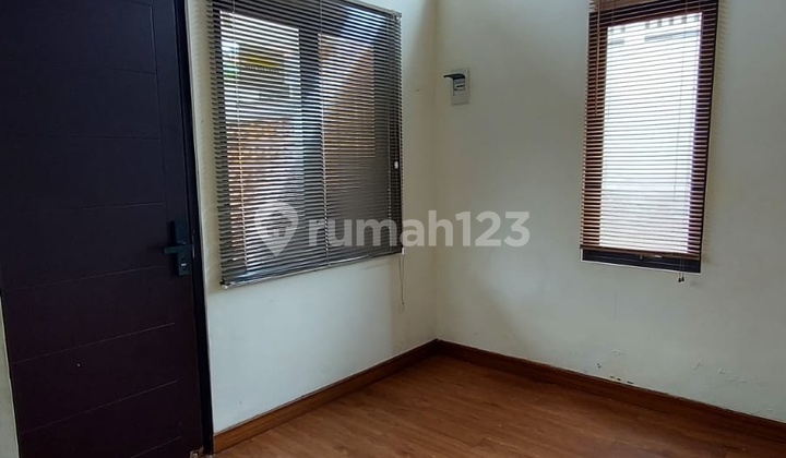 Ready-to-Occupy House, Negotiable Price Until Deal in Harvest City, Cilengsi