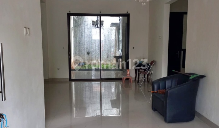 Rumah Luas Harga Bagus di Lokasi Favourite Legenda Wisata Cibubur