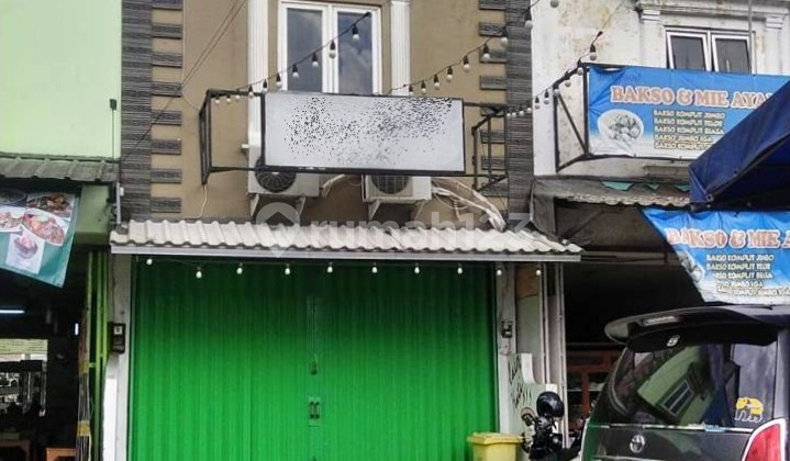 Ruko 3 Lantai Siap Huni Lokasi Ramai Pabuaran Cibinong