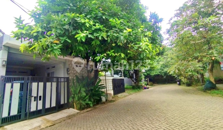Beautiful House Ready to Live In Affordable Price in Cibubur Country 2
