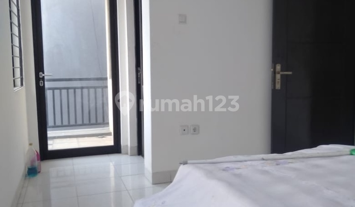 2-Story House Good Price Favorite Cluster Legenda Wisata 2