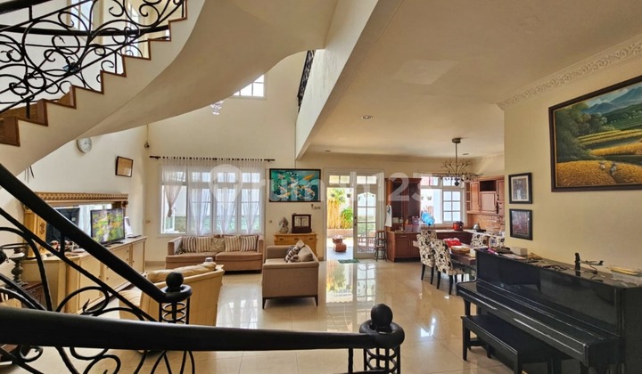 Rumah Mewah Turun Harga di Lokasi Favourite Kota Wisata Cibubur 2