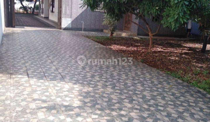 Tanah Luas dan Strategis Bonus 2 Rumah di Kramat Jati, Jakarta 2