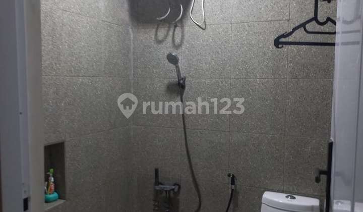 Ready-to-Occupy House, Negotiable Price Until Deal, Megapolitan Cinere Estate 2