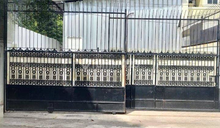 Rumah Dijual
hitung Tanah
sunter 
lokasi Strategis
sunter 
jakarta Utara Rumah Butuh Renovasi 1