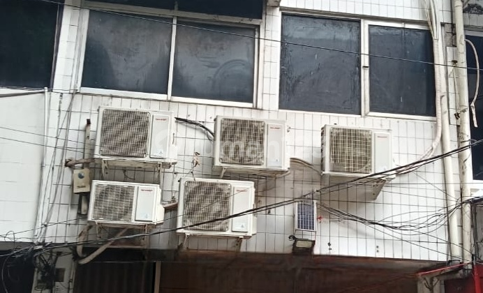 Ruko Usaha 4 Lantai Dijual Lokasi Strategis Kebayoran Baru Jakarta Selatan Ruko 81.0 m² Semi Furnished HGB di Restoran, Jl. Gandaria Tengah III No. 23 Rt 02 Rw 03, Kramat Pela, Kebayoran Baru, Kota Jakarta Selatan, DKI Jakarta, Indonesia, 12130, Kebayoran Ruko Usaha 4 Lantai Dijual Lokasi Strategis Kebayoran Baru Jakarta Selatan Ruko 81.0 m² Semi Furnished HGB di Restoran, Jl. Gandaria Tengah III No. 23 Rt 02 Rw 03, Kramat Pela, Kebayoran Baru, Kota Jakarta Selatan, DKI Jakarta, Indonesia, 12130, Kebayoran