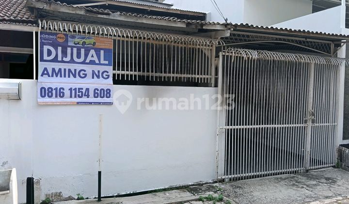 Rumah Bangunan Standar 1,5 Lantai Row Jalan 2 Mobil Dijual Lingkungan Tenang Sunter Jakarta Utara Rumah Butuh Minim Renovasi SHM