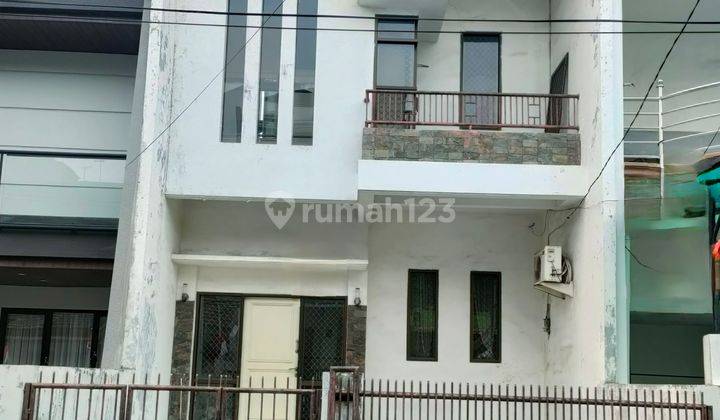 Rumah Dijual
komplek Favorit
sunter
jakarta Utara Rumah Shm Butuh Renovasi 1