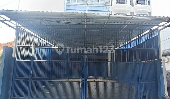 Ruko Usaha Rapih Siap Pakai 2 Gandeng 5 Lantai Parkiran Luas 9 Mobil Dijual Mangga Besar Jakarta Barat