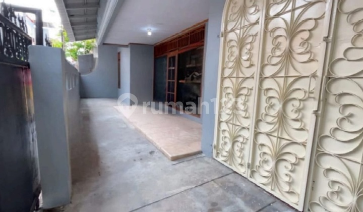 Rumah Minimalis 1,5 Lantai Siap Pakai Disewakan Lingkungan Tenang Tomang Grogol Jakarta Barat Rumah Bagus di Tomang, Grogol Petamburan, Kota Jakarta Barat, DKI Jakarta, Indonesia, Tomang 2