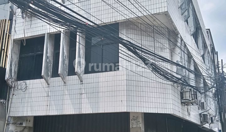 Ruko Usaha Hoek Strategis 4 Gandeng 3,5 Lantai Row Jalan 8 Mobil Dijual Cideng Raya Jakarta Pusat Ruko di Jakarta Pusat, Jl. Gambir, Gambir, Gambir, Kota Jakarta Pusat, Dki Jakarta, Indonesia, 10110, Cideng 220.0 M² Unfurnished HGB Ruko Usaha Hoek Strategis 4 Gandeng 3,5 Lantai Row Jalan 8 Mobil Dijual Cideng Raya Jakarta Pusat Ruko di Jakarta Pusat, Jl. Gambir, Gambir, Gambir, Kota Jakarta Pusat, Dki Jakarta, Indonesia, 10110, Cideng 220.0 M² Unfurnished HGB